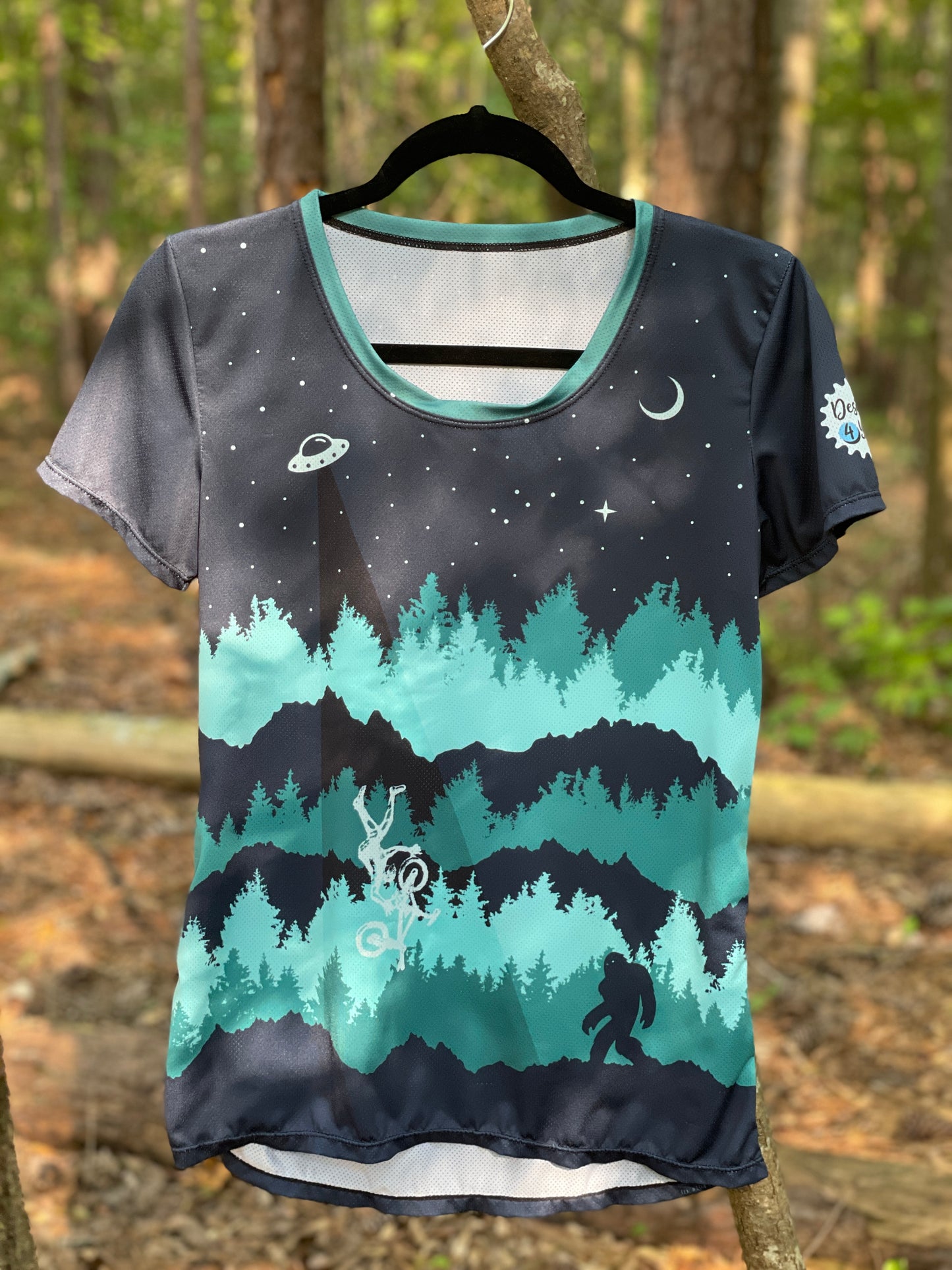 I Believe - Women's Athletic T-shirt