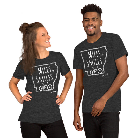 Arkansas Miles of Mountain Smiles - Unisex t-shirt